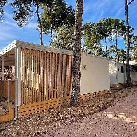 Mobile Homes Sea Princess Биоград на Мору Екстериор снимка