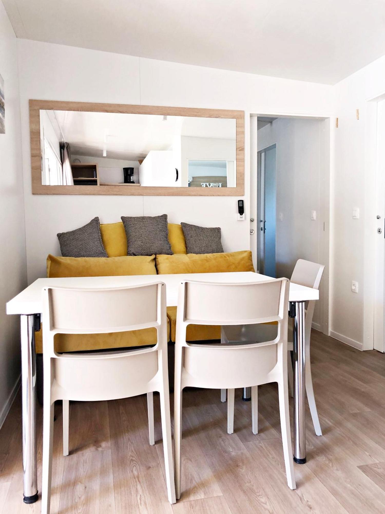 Mobile Homes Sea Princess Биоград на Мору Екстериор снимка